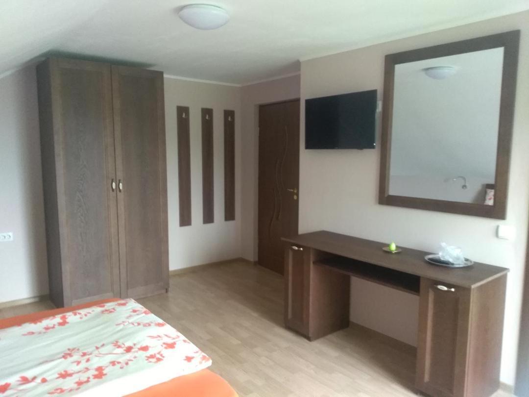 Vis Pension Viile Satu Mare Ngoại thất bức ảnh